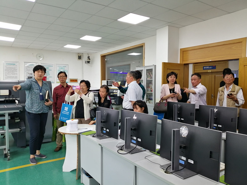 143f5962e9eed57892978f5f33427e8_副本.jpg 143f5962e9eed57892978f5f33427e8_副本.jpg