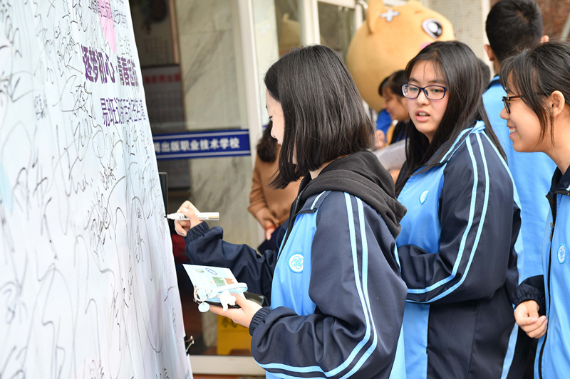 DSC_5046_副本.jpg DSC_5046_副本.jpg