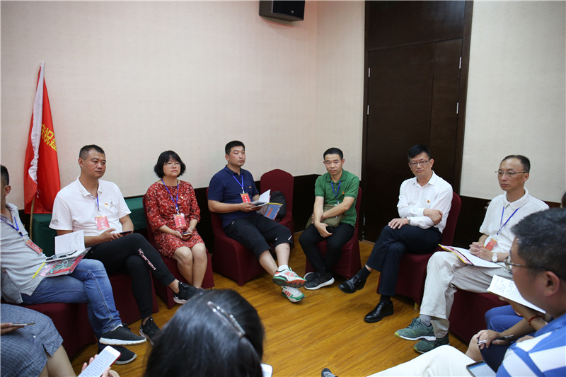第三党支部2.jpg 第三党支部2.jpg