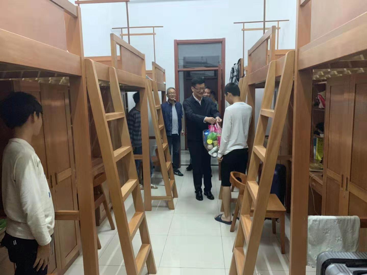 微信图片_20191118112816.jpg 微信图片_20191118112816.jpg