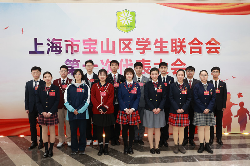 15所委员单位学生会主席合影_副本.jpg 15所委员单位学生会主席合影_副本.jpg