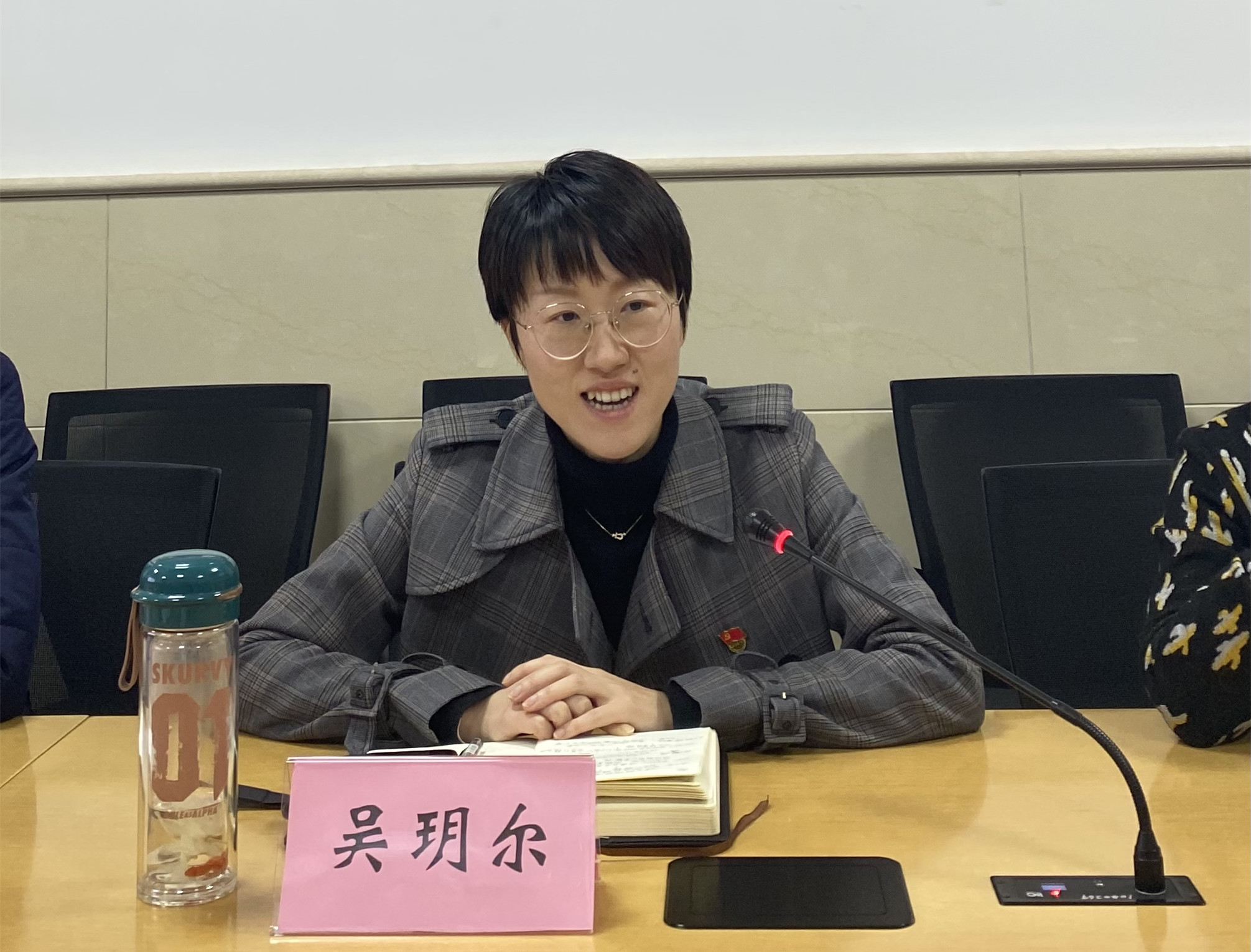吴书记_副本.jpg 吴书记_副本.jpg