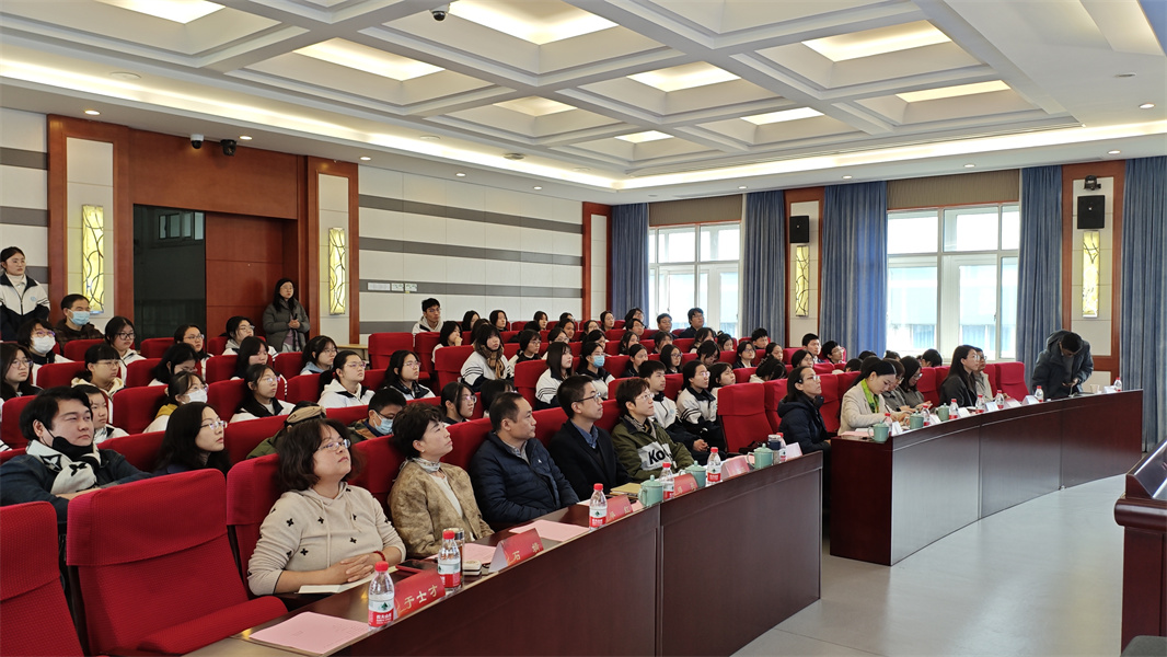 活动现场.jpg 活动现场.jpg